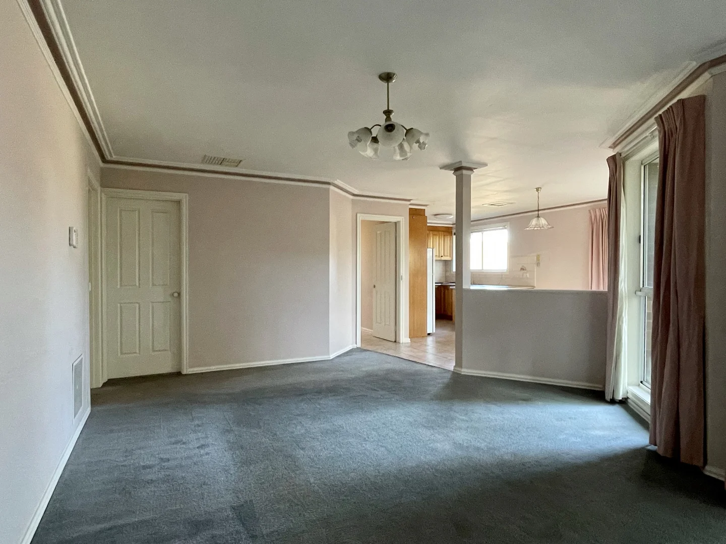 Additional image 3 of 2/11 Graham Street, Glen Waverley VIC 3150