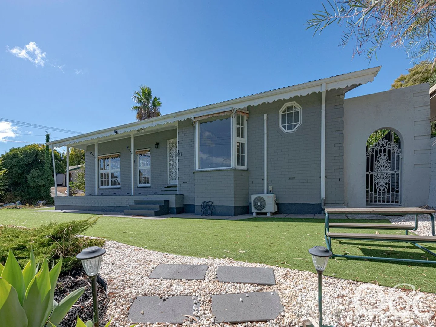 27 Fountain Valley Drive, Happy Valley SA 5159