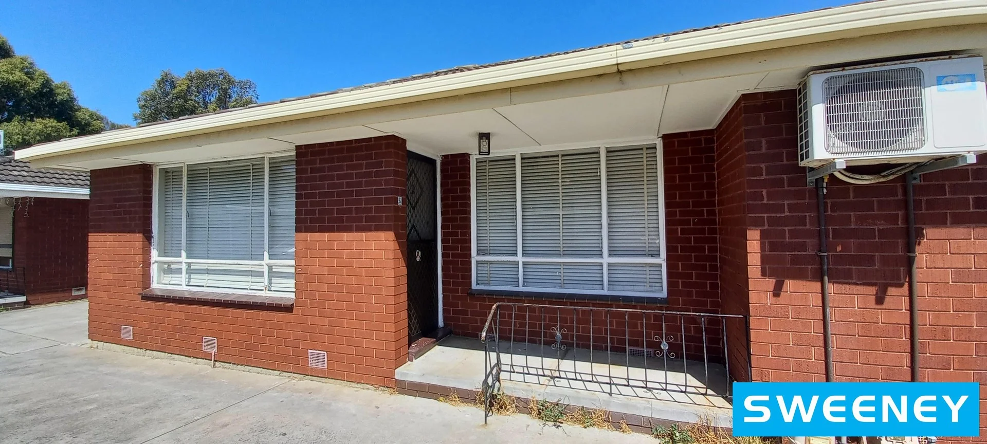 2/2 Smart Street, Sunshine West VIC 3020
