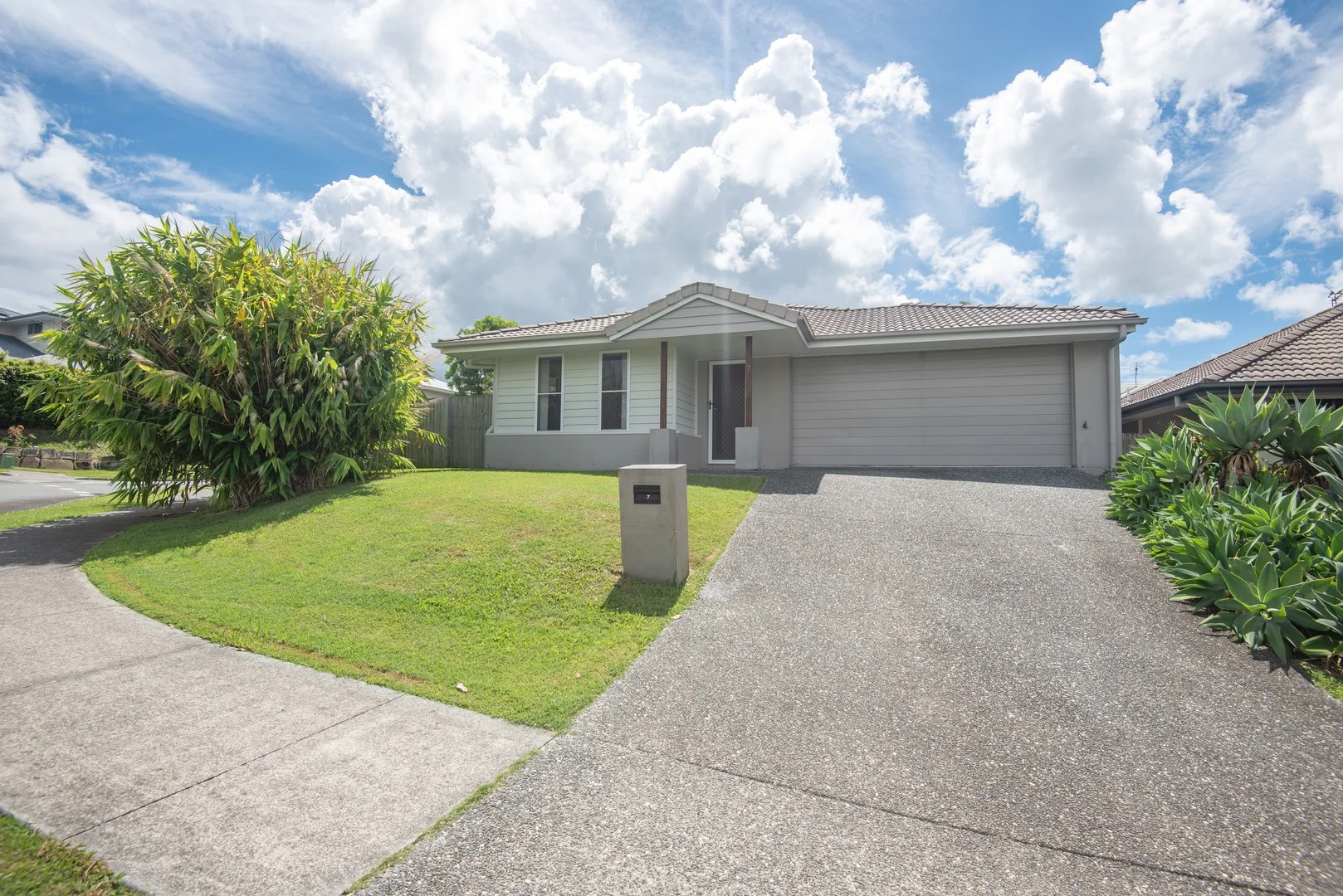 7 Santa Clara Rise, Upper Coomera QLD 4209