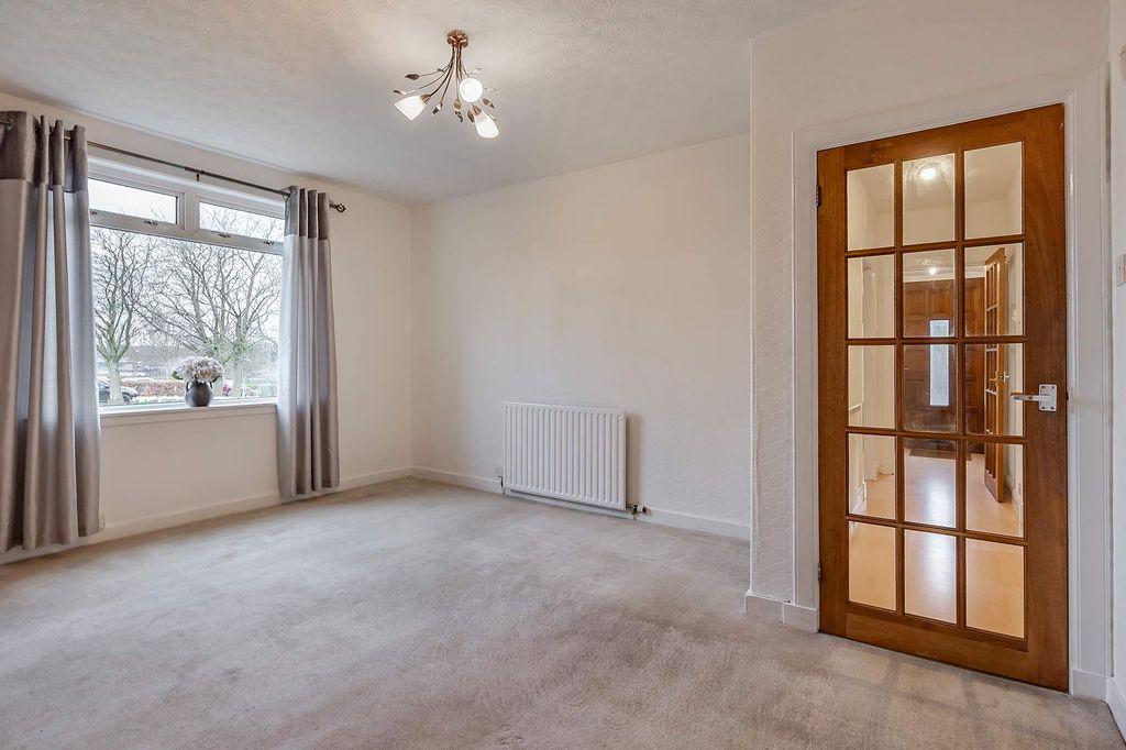 Additional image 5 of 2 bed flat for salePreston Road, Linlithgow EH49