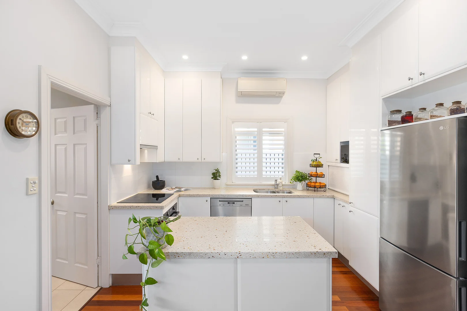 Additional image 3 of 18 Crabbes Avenue, Willoughby NSW 2068