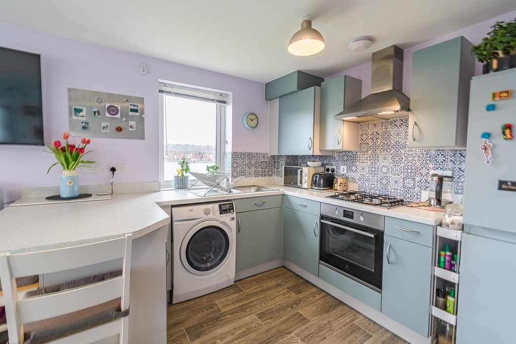 Additional image 12 of 1 bed flat for saleFfordd Y Dociau, Barry CF62