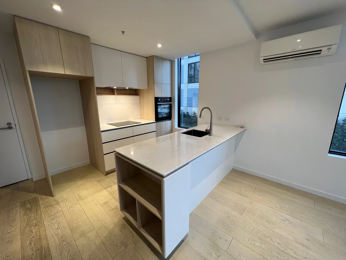 Additional image 3 of 517/40 Hall Street, Moonee Ponds VIC 3039