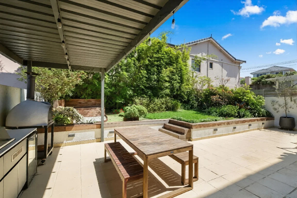 Additional image 8 of 2/18-20 Old South Head Road, Vaucluse NSW 2030