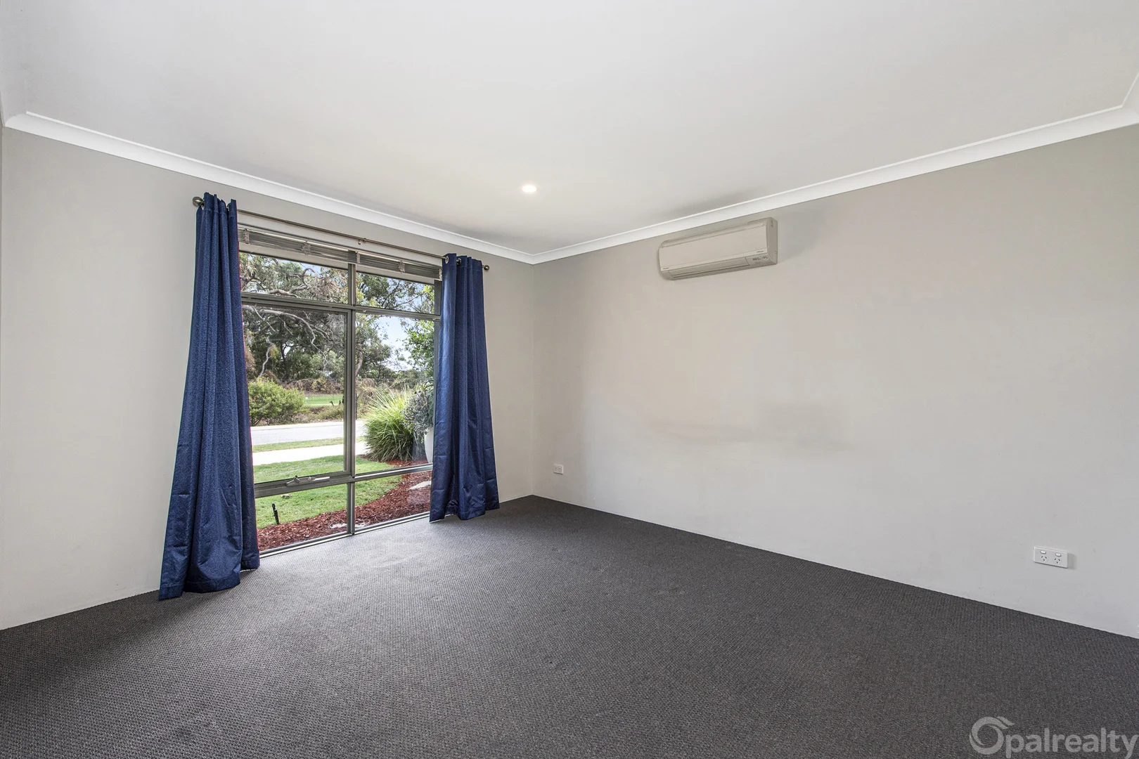 Additional image 7 of 10 Dornoch Way, Meadow Springs WA 6210