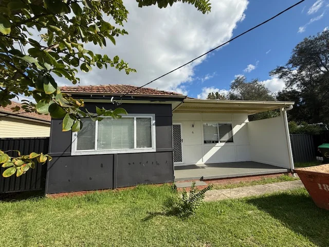 6 Hunt Street, Guildford West NSW 2161