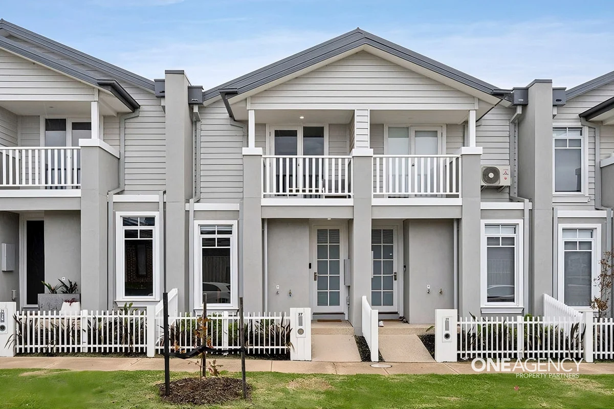27 Wavertree Crescent, Werribee VIC 3030