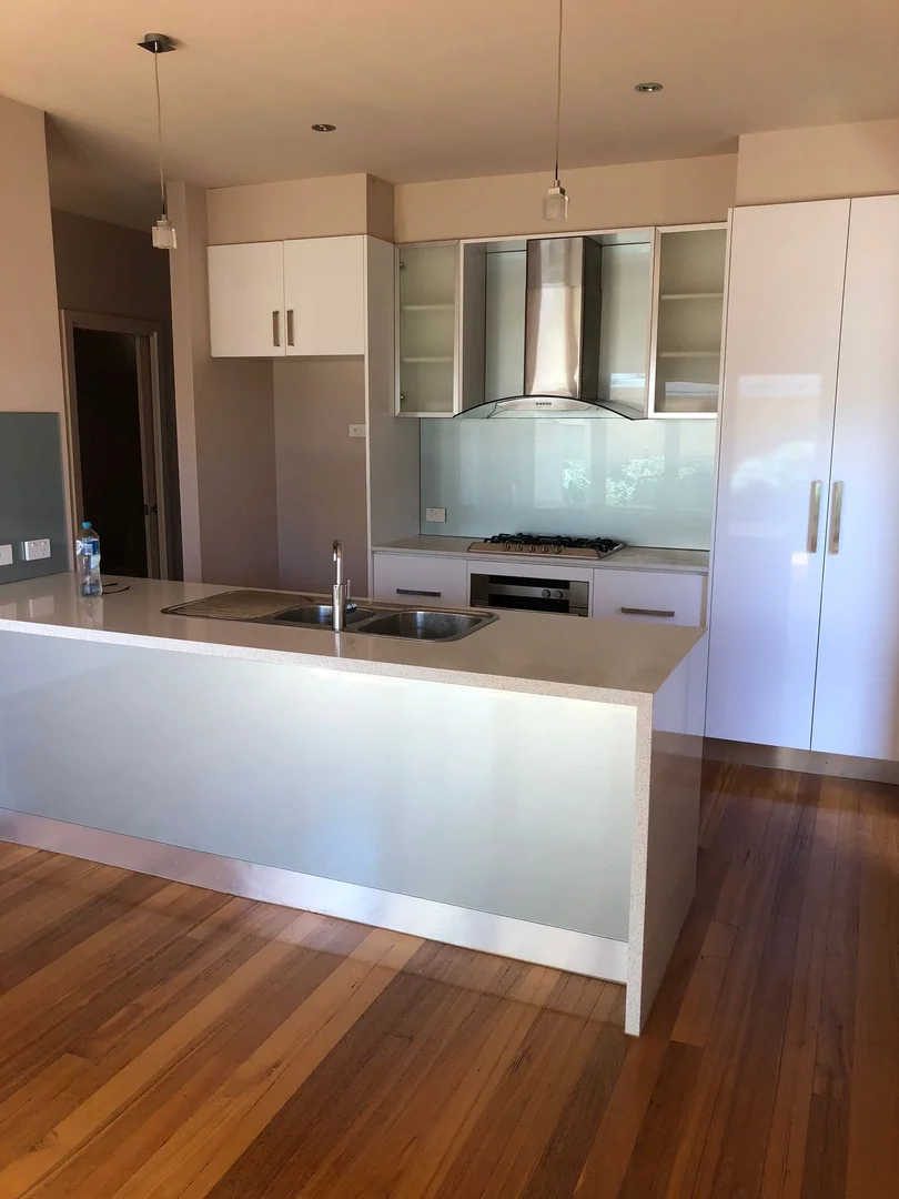 Additional image 6 of 26B Rosehill Road, Niddrie VIC 3042
