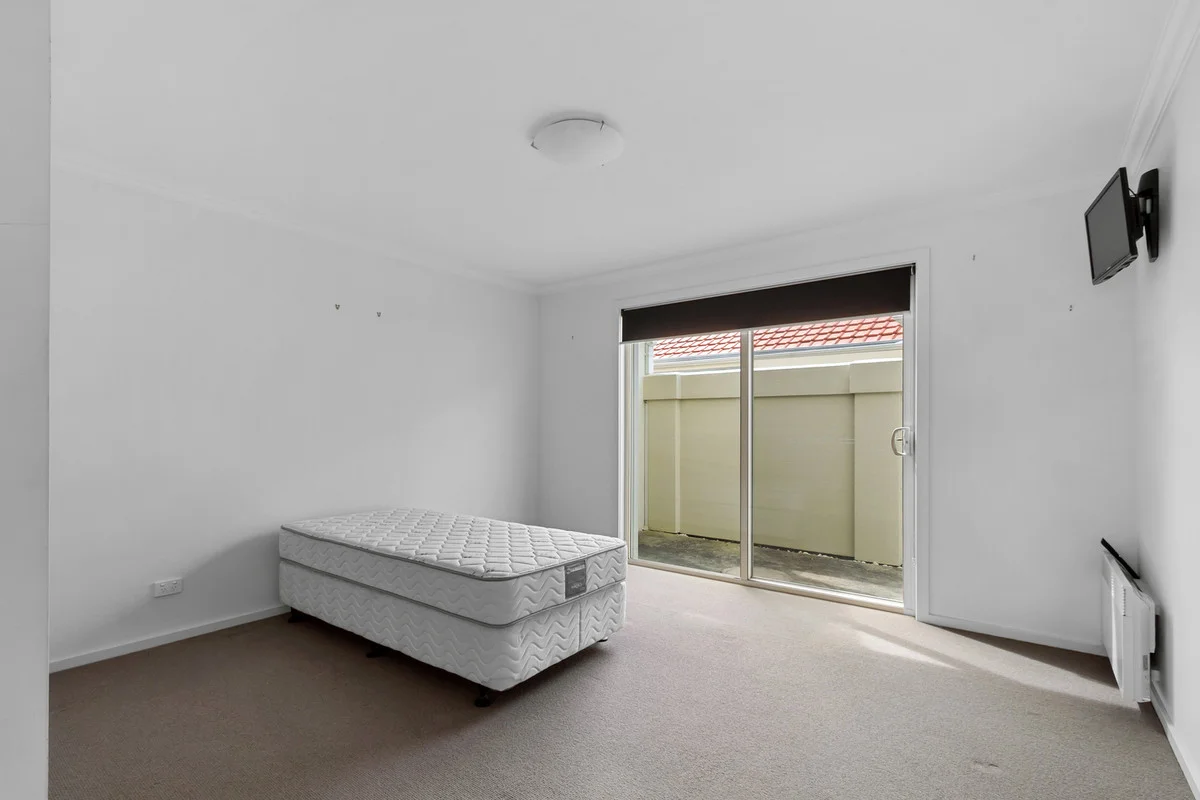 Additional image 4 of 1/122 Golf Links Road, Lakes Entrance VIC 3909