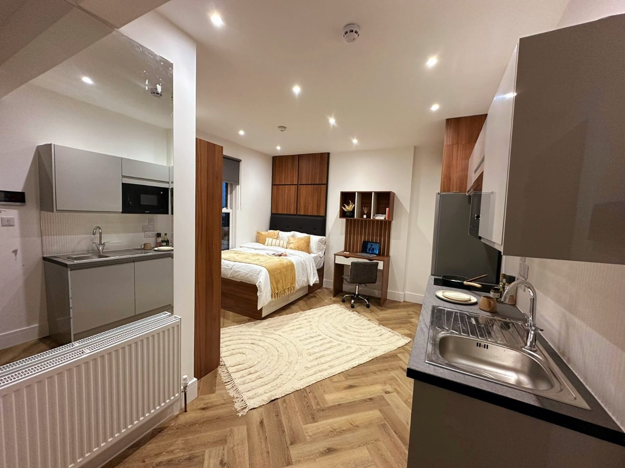 Additional image 2 of Studio Flat, Deluxe, DE1, N1 7GU