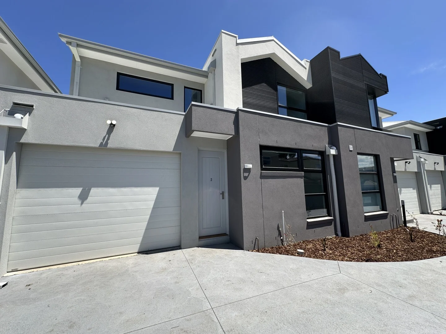 2/29 Old Plenty Road South Morang, South Morang VIC 3752