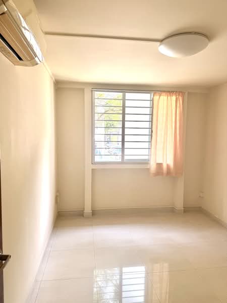 324 Serangoon Avenue 3 photo 4