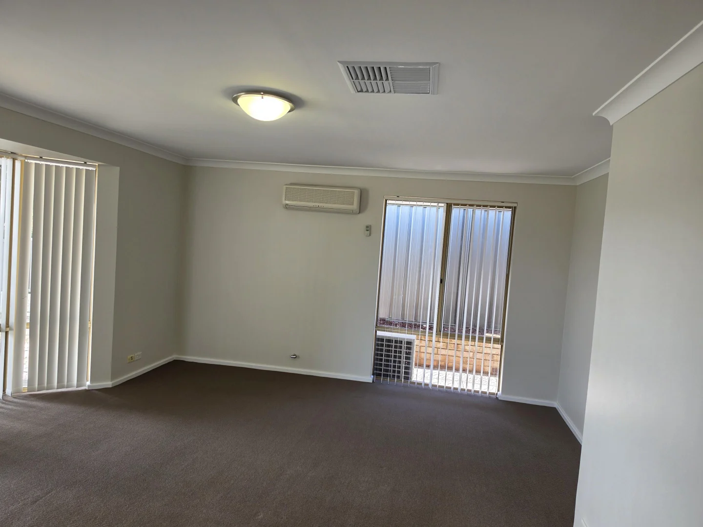 Additional image 10 of 627 Safety Bay Road, Waikiki WA 6169