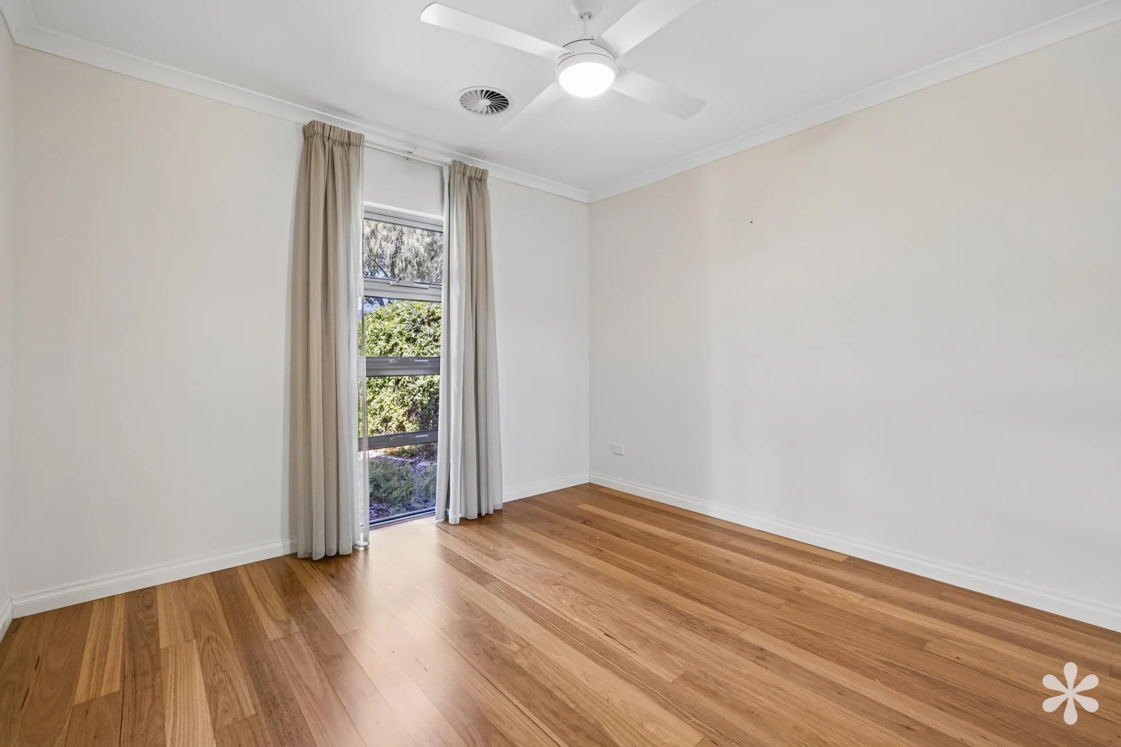 Additional image 13 of 17 Lurnea Place, Karawara WA 6152