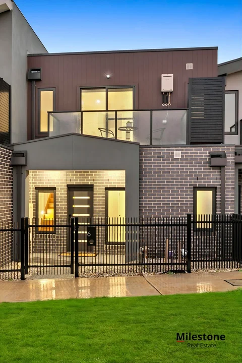 1 Nemesia Lane., Clyde VIC 3978