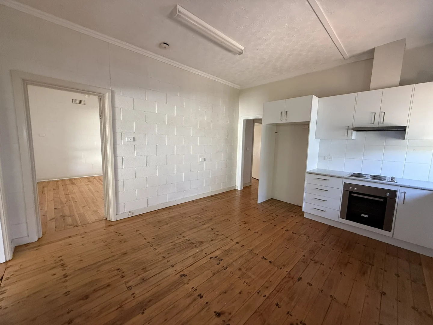 Additional image 3 of 31 York Tce, Salisbury SA 5108