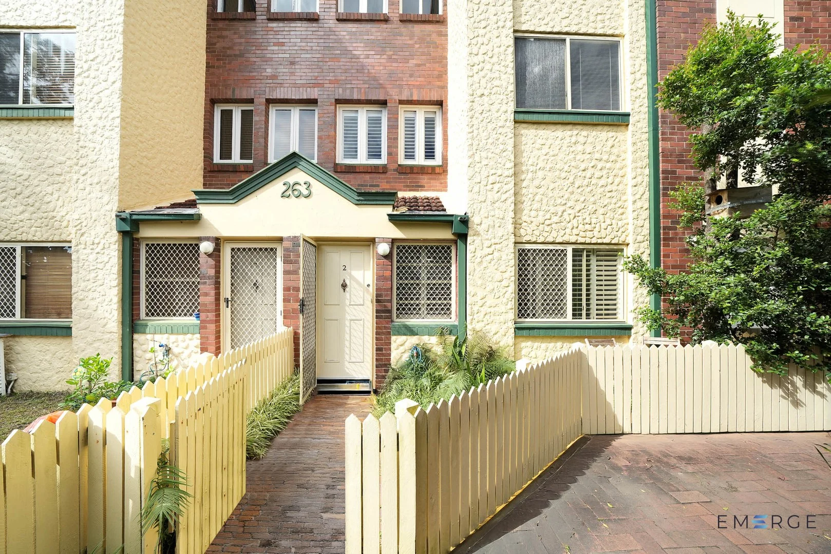2/263 Gregory Tce, Spring Hill QLD 4000