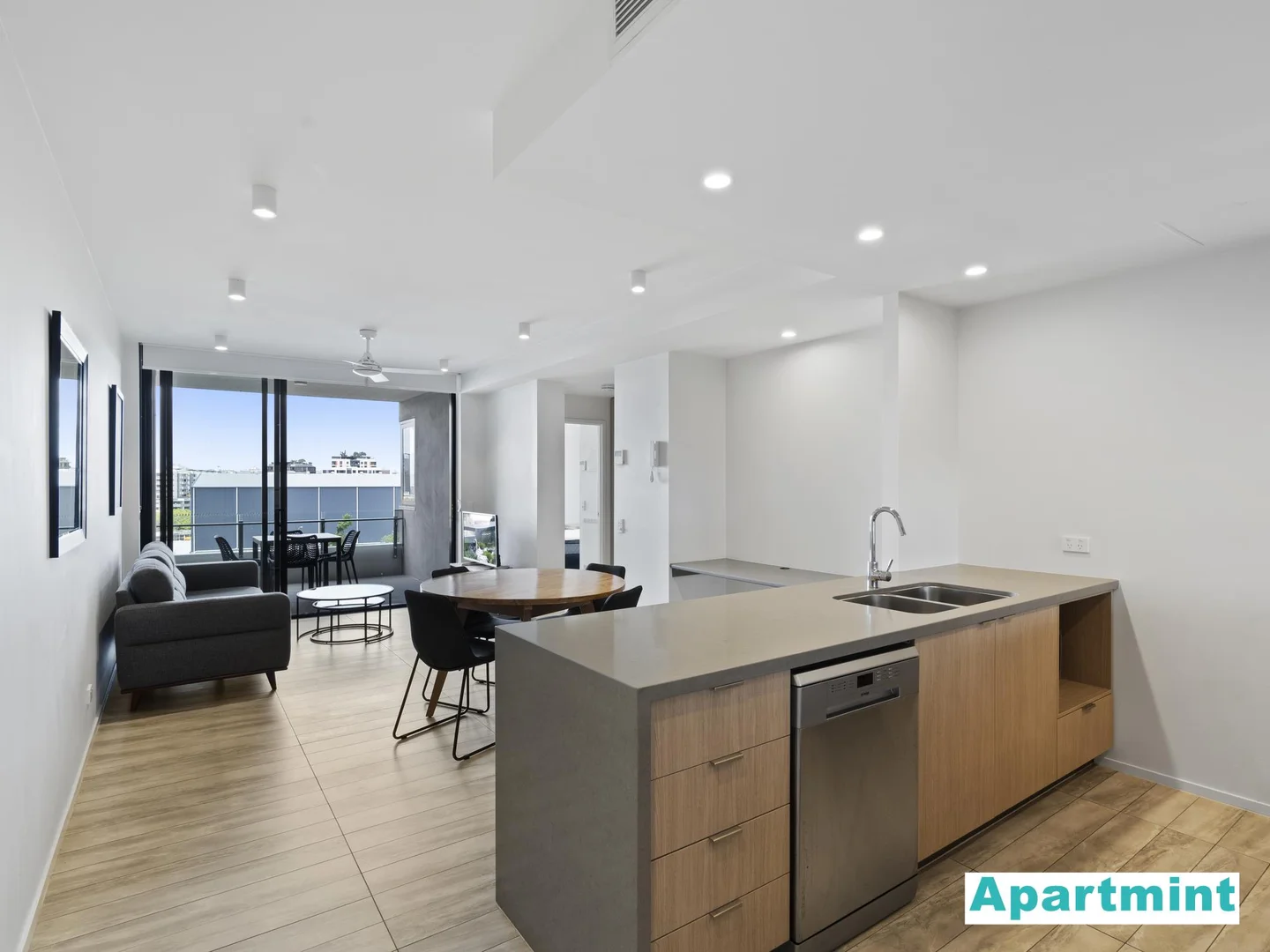 Additional image 3 of 402/36 Anglesey Street, Kangaroo Point QLD 4169