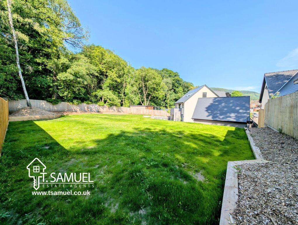 Additional image 72 of 5 bed detached house for saleThe Oaks, Trem Y Dyffryn, Mountain Ash CF45