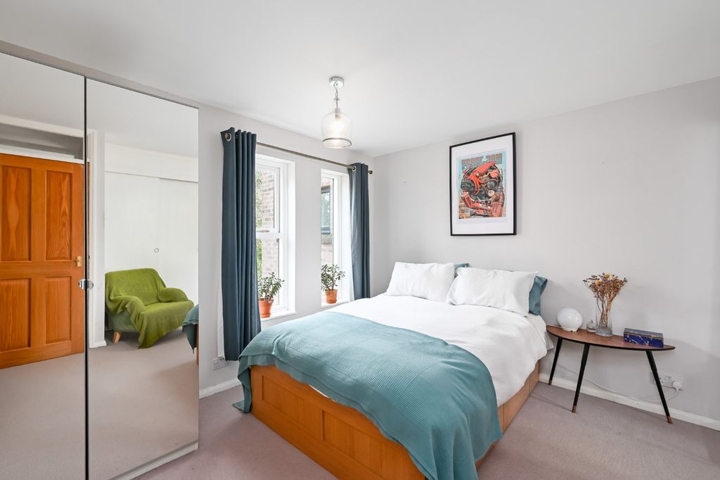 Additional image 10 of 2 bed flat for saleOuse Lea, Shipton Road, York YO30