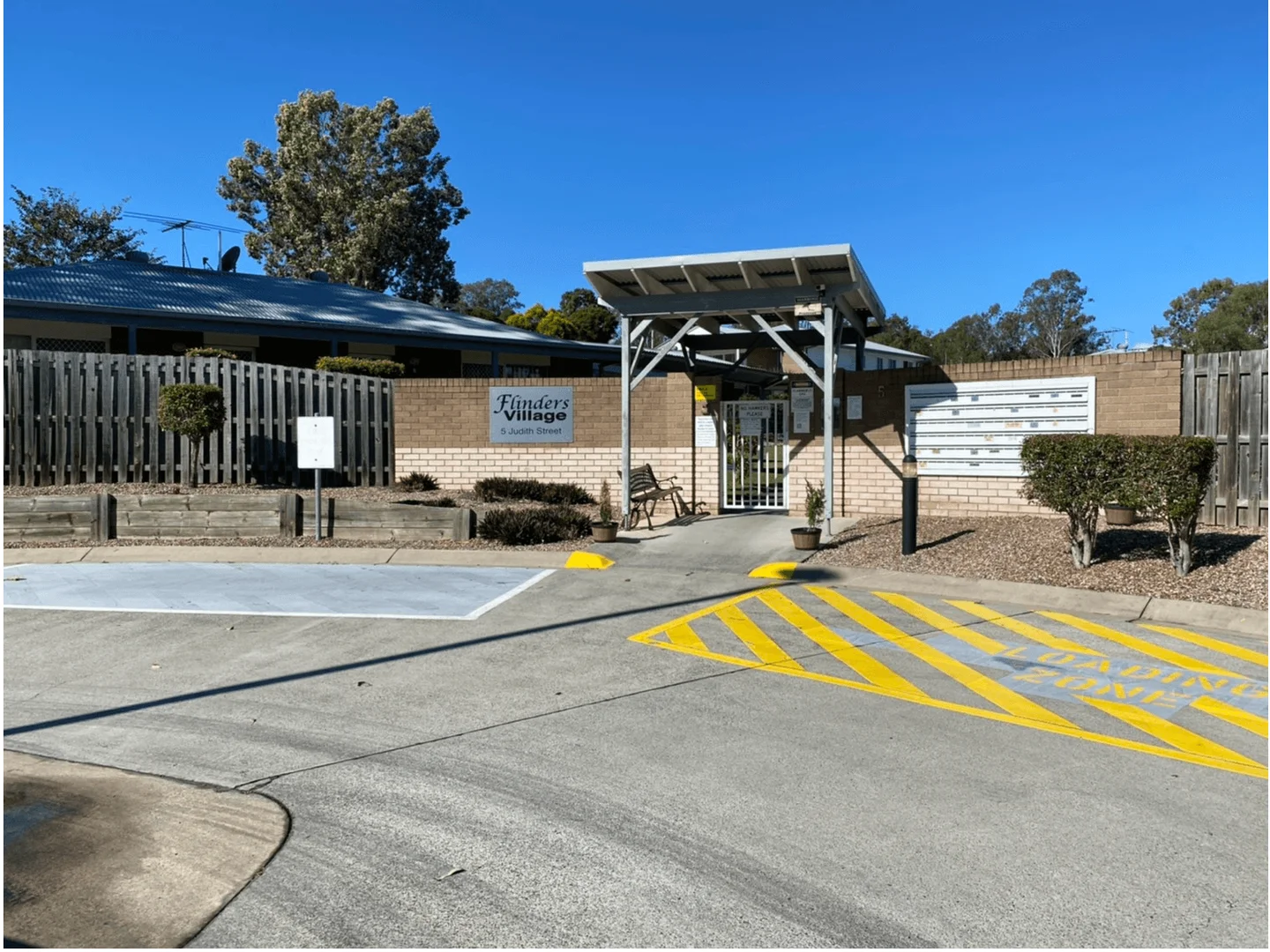 10/5 Judith St, Flinders View QLD 4305
