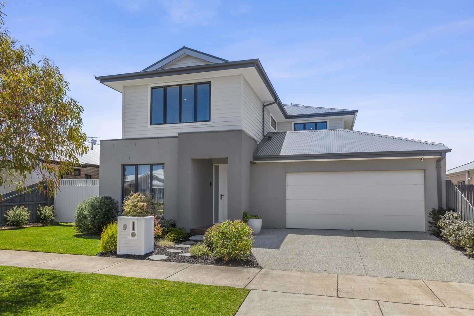 9 Holyhead St, Ocean Grove VIC 3226