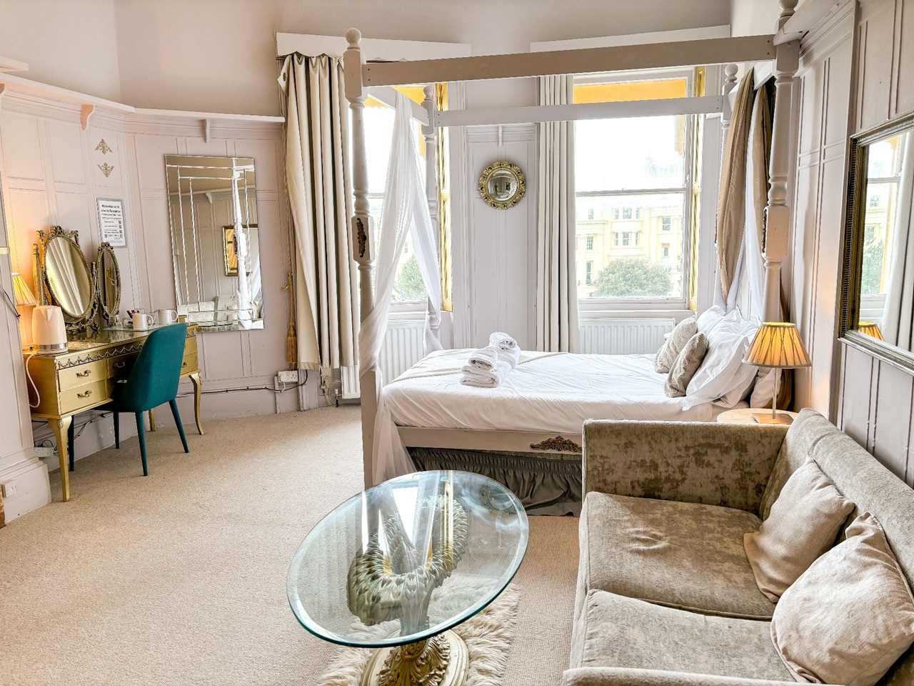Additional image 5 of 1 Bed Flat, Deluxe Hotel Rooms, BN3, N1 7GU