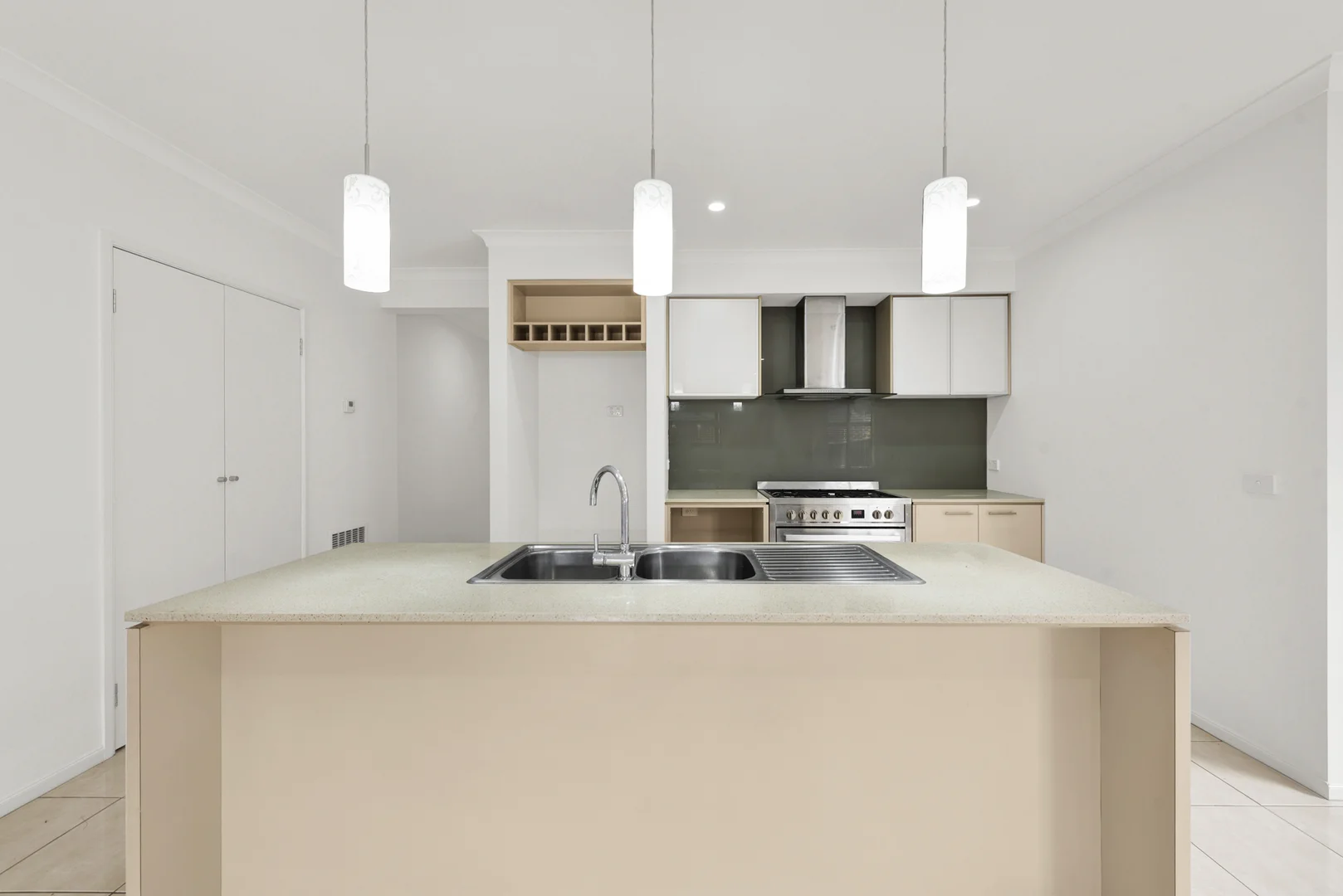 Additional image 2 of 140 Alisma Boulevard, Cranbourne North VIC 3977