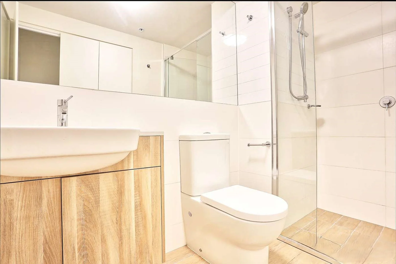 Additional image 8 of 50602/37b Harbour Rd, Hamilton QLD 4007