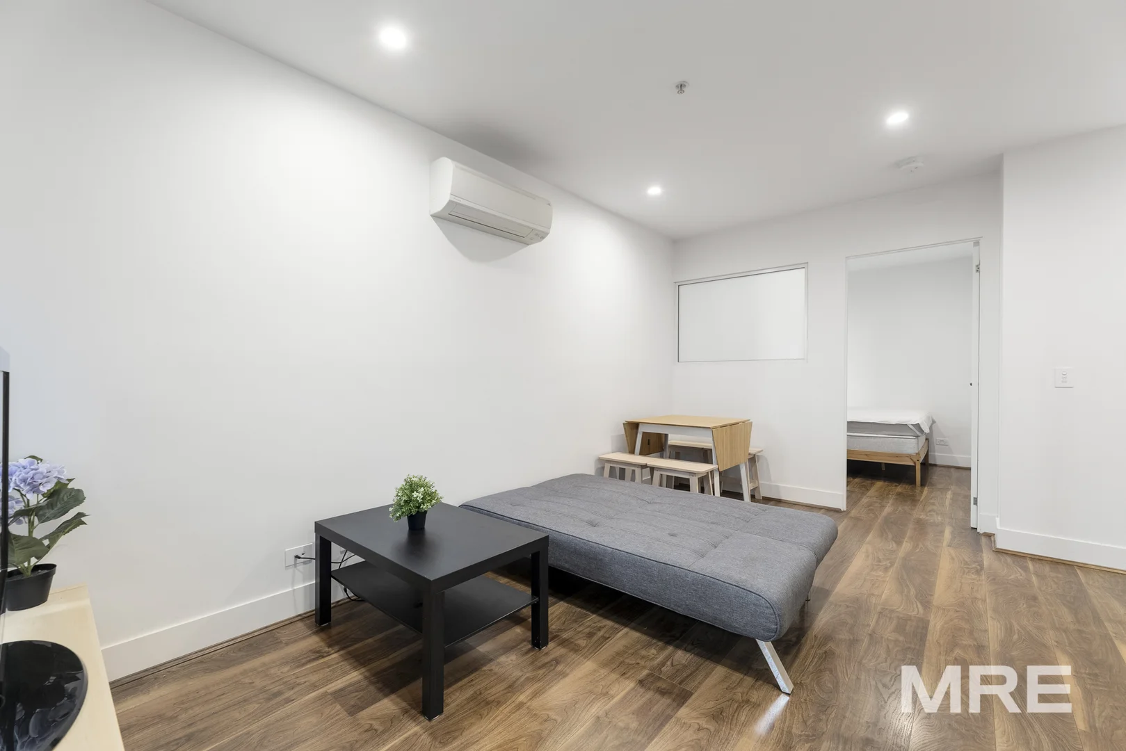 Additional image 5 of 2407/500 Elizabeth Street, Melbourne VIC 3000