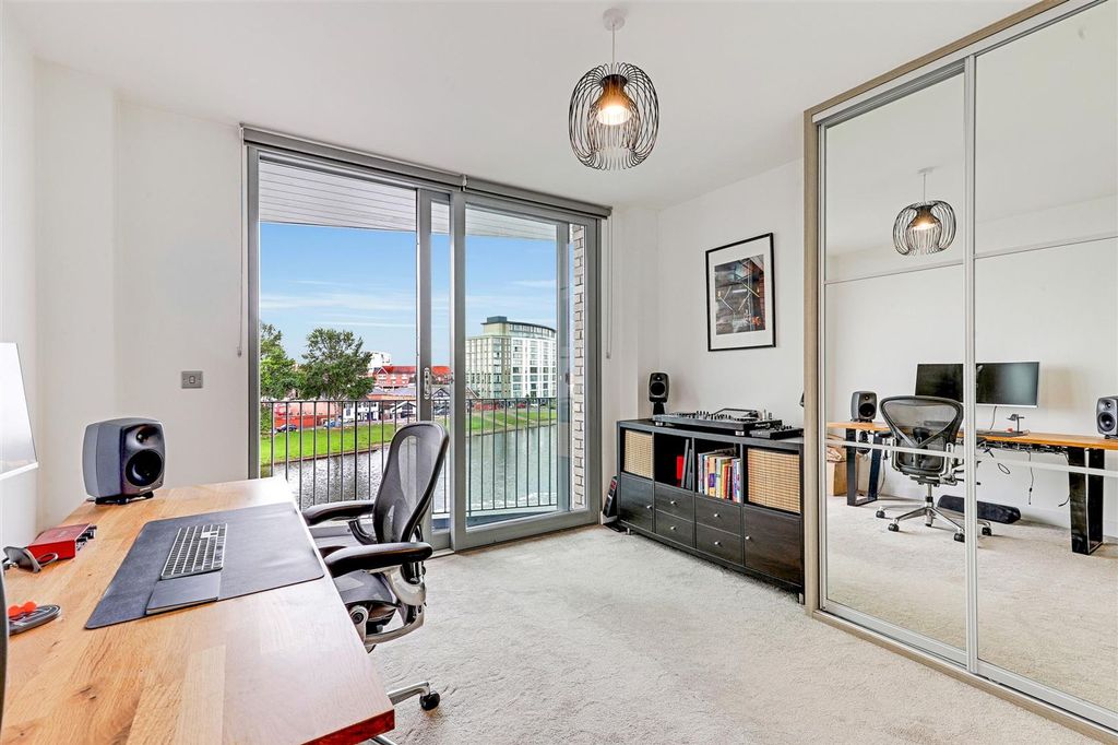 Additional image 9 of 2 bed flat for saleTrent Bridge View, Nottingham NG2