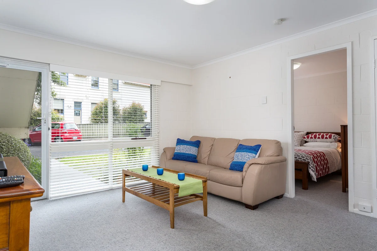 1/5 Beach Road, Sandy Bay TAS 7005 photo 3