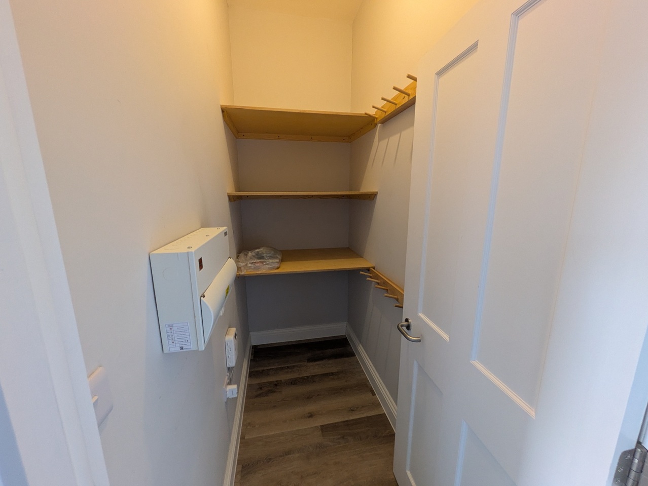 2 Bed Flat, Hills Road, CB2, N1 7GU photo 4