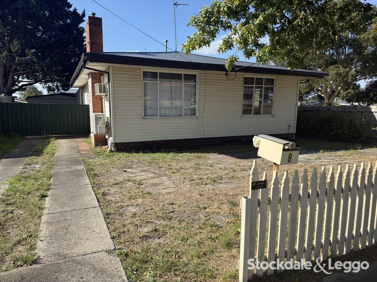 8 Edward Street, Moe VIC 3825
