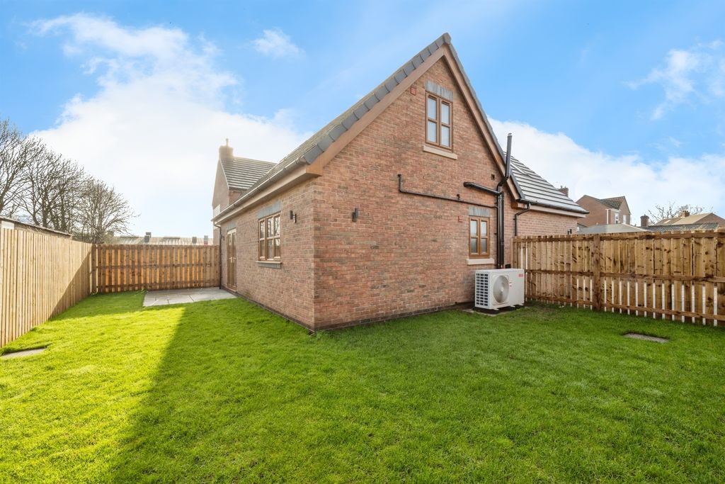 Additional image 15 of 2 bed detached bungalow for saleBrigg Road, Broughton, Brigg DN20
