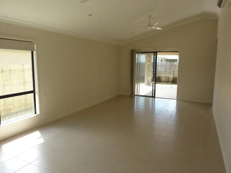 Additional image 3 of 8 Benedore Street, Rasmussen QLD 4815