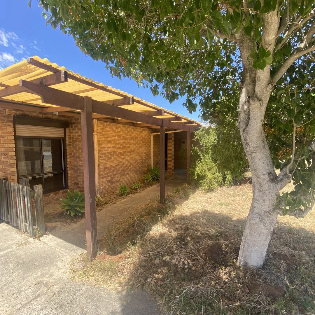 76 Armstrong Road, Wilson WA 6107