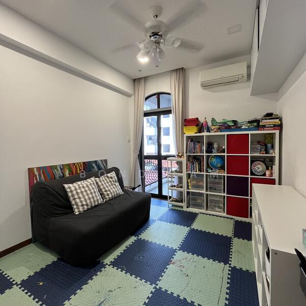 1 Ridley Park photo 5