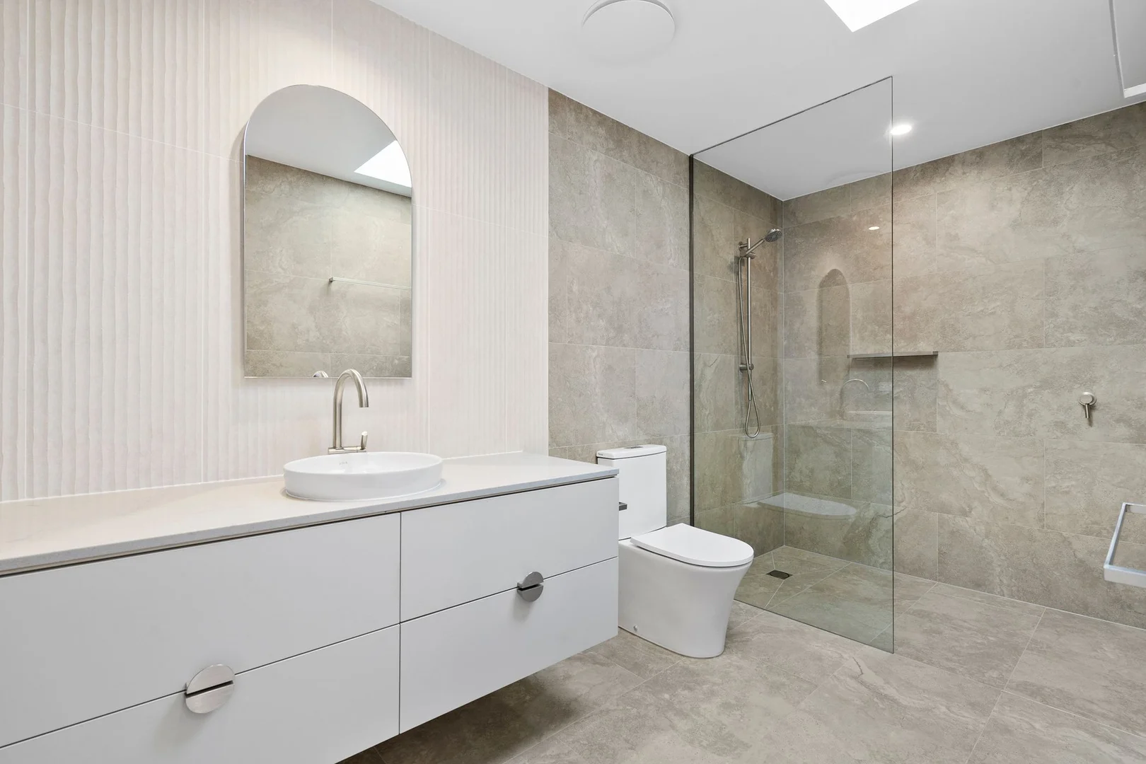 Additional image 7 of 1002/18 Spitfire Banks Drive, Pelican Waters QLD 4551