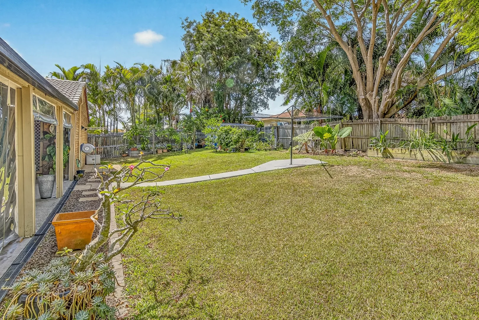Additional image 11 of 145 Bestmann Road East, Sandstone Point QLD 4511