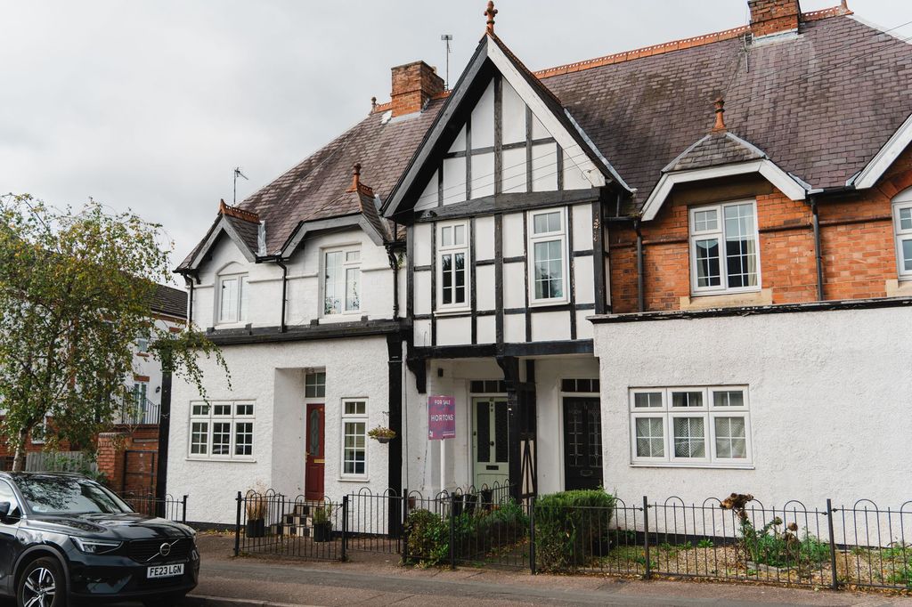 1 bed flat for saleHolbrook Road, South Knighton LE2