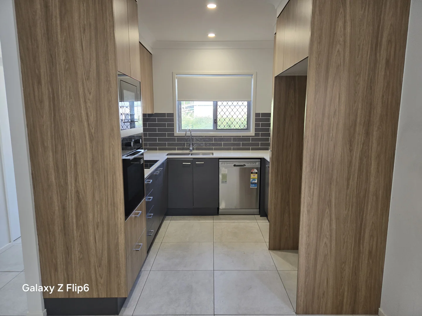 108/14 Cavill Place, Runcorn QLD 4113 photo 4