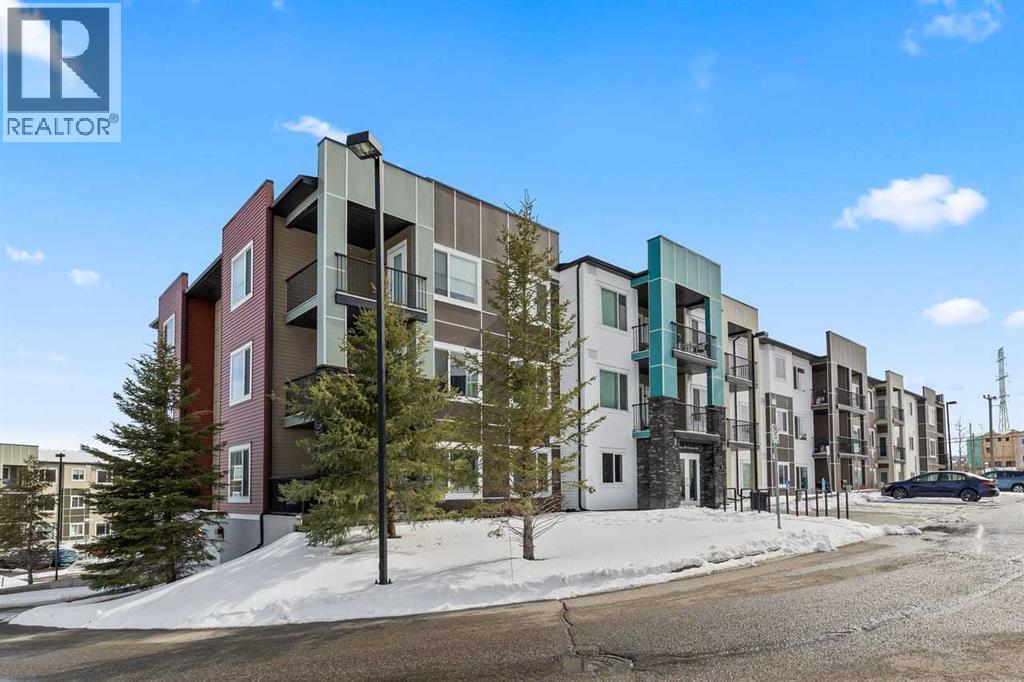101, 8 Sage Hill Terrace NW
