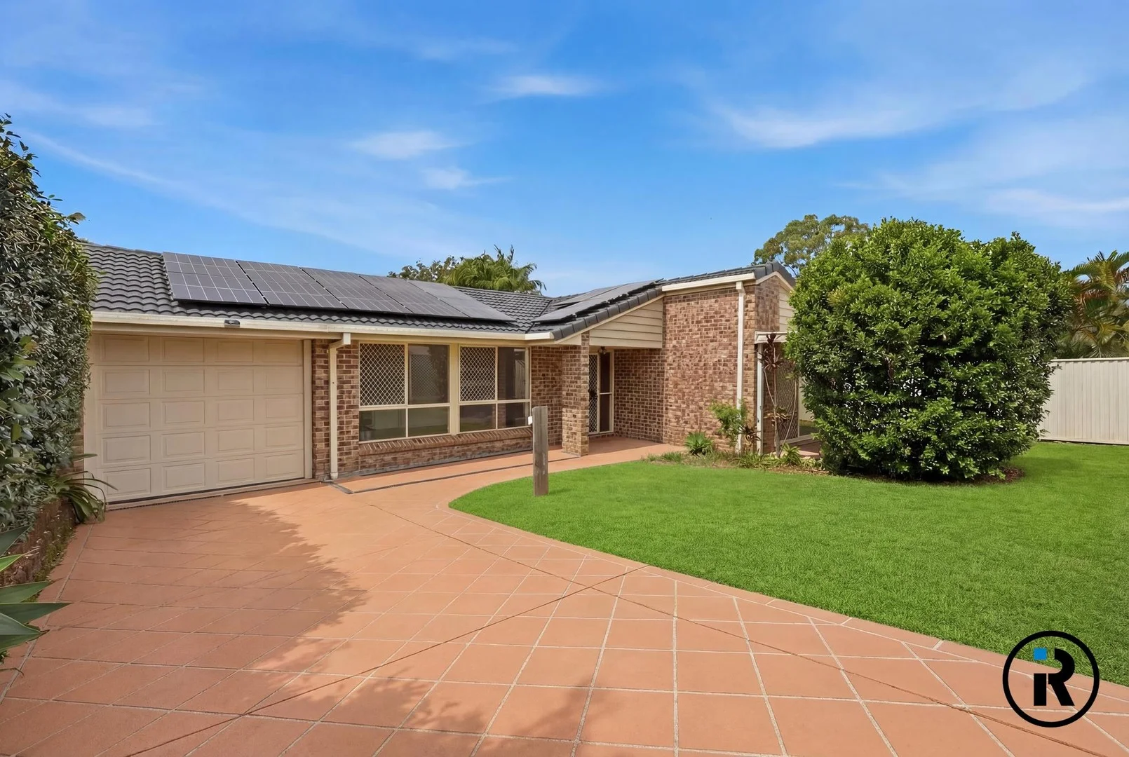 38 Hickey Way, Carrara QLD 4211