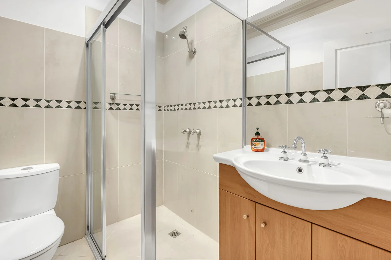 Additional image 11 of 7 Jeffrey Street, Reservoir VIC 3073
