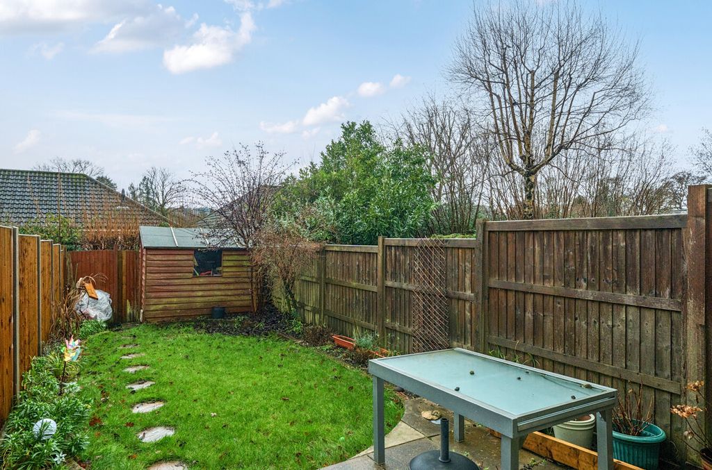 Additional image 9 of 2 bed terraced house for saleHaslemere, Surrey GU27