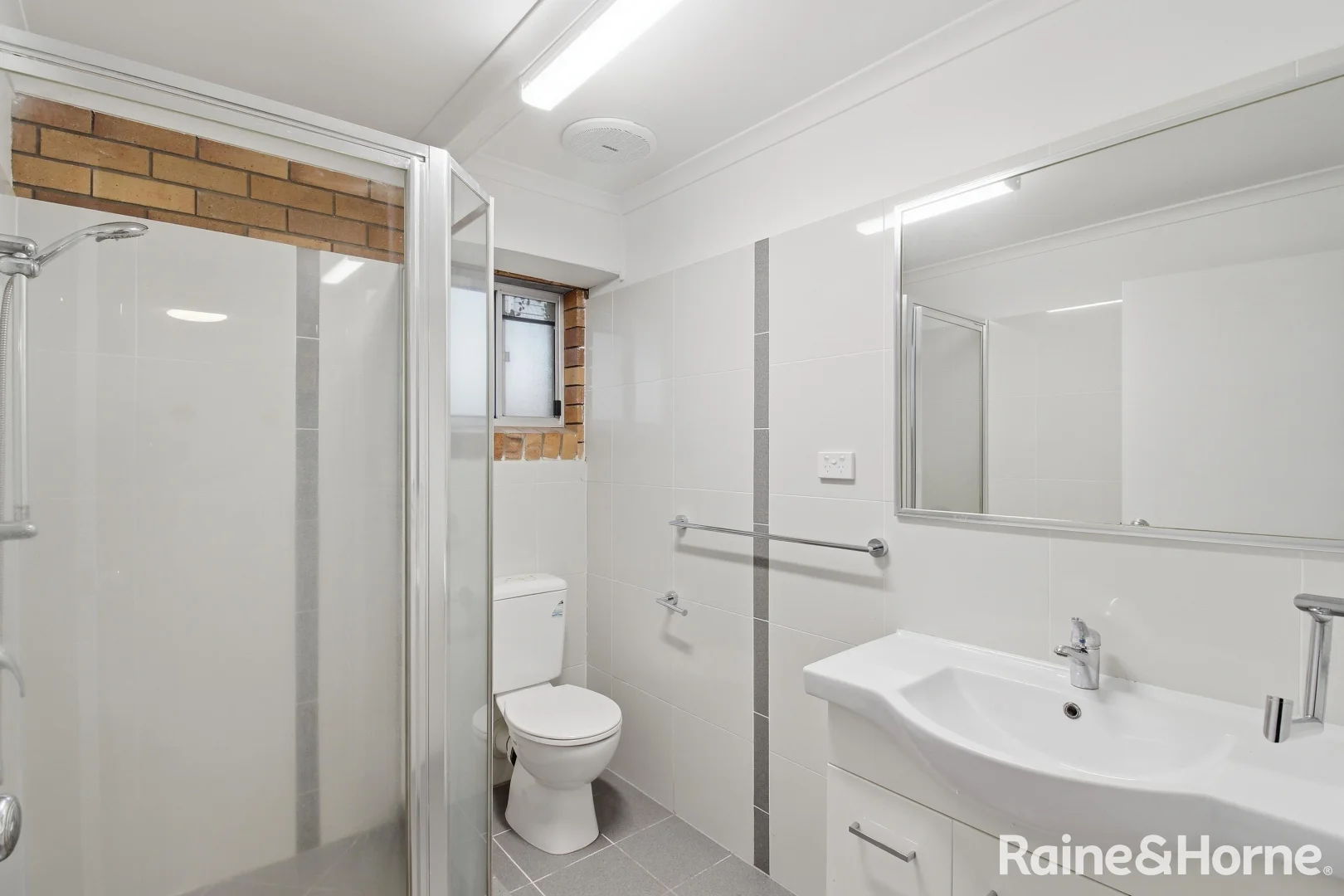 Additional image 8 of 71 Dell Road, St Lucia QLD 4067