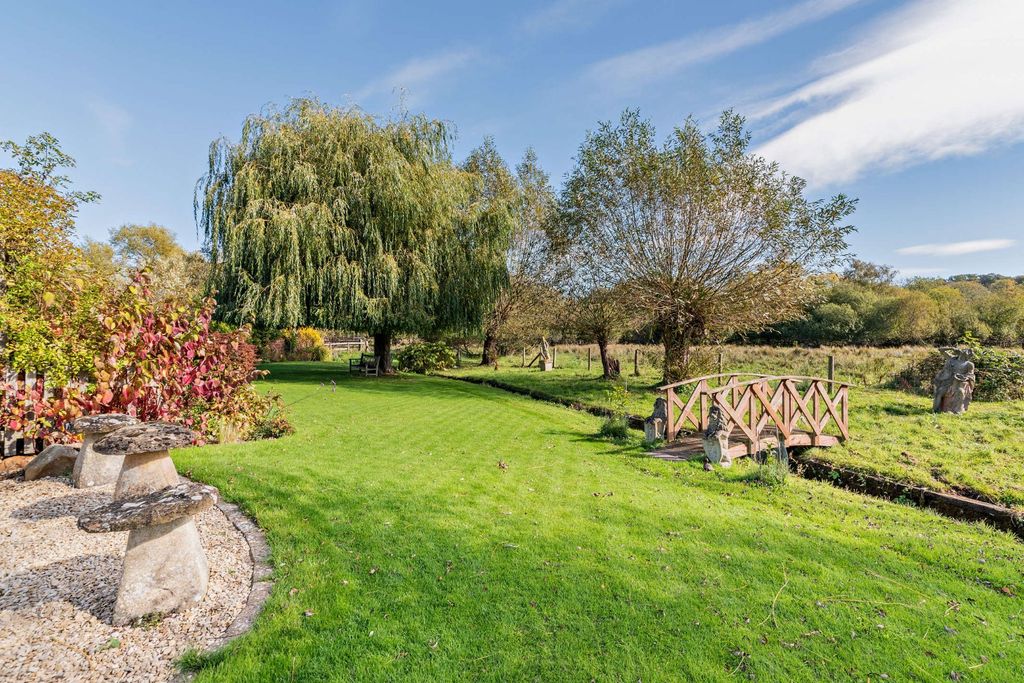 Additional image 3 of 6 bed detached house for saleWestbrook, Newbury, Berkshire RG20