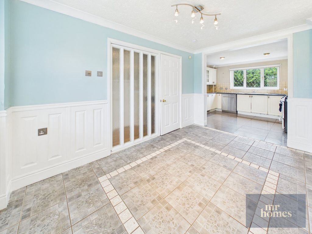 Additional image 3 of 4 bed detached house for saleRoyde Close, The Drope, Cardiff CF5